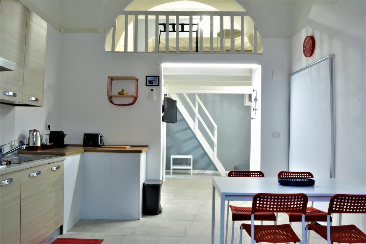 Dock33 - Comfort Loft In Catania Center エクステリア 写真